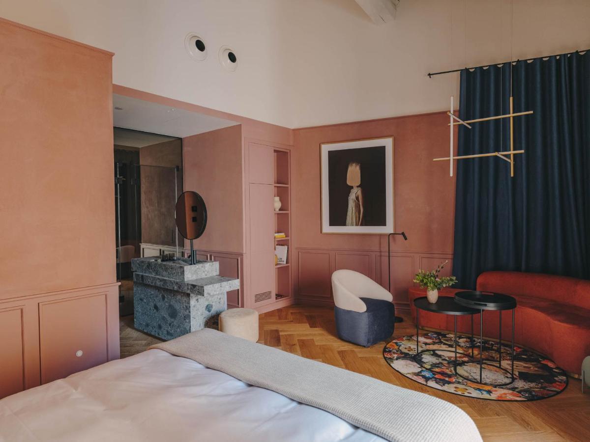 Hotel Palau Fugit Girona Zewnętrze zdjęcie