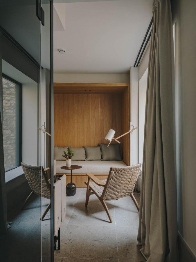 Hotel Palau Fugit Girona Zewnętrze zdjęcie