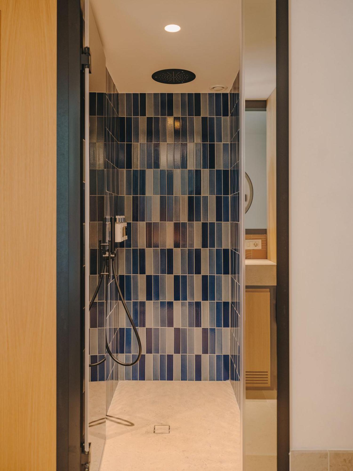 Hotel Palau Fugit Girona Zewnętrze zdjęcie